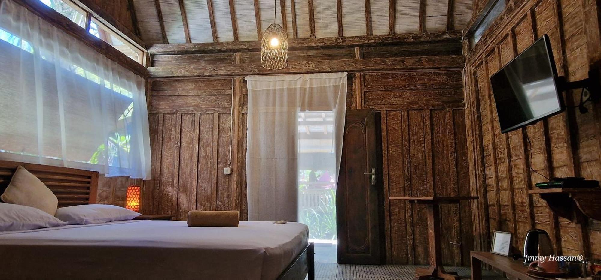 Villas Light House - Eco-Traditional Joglo Gili Trawangan Dış mekan fotoğraf