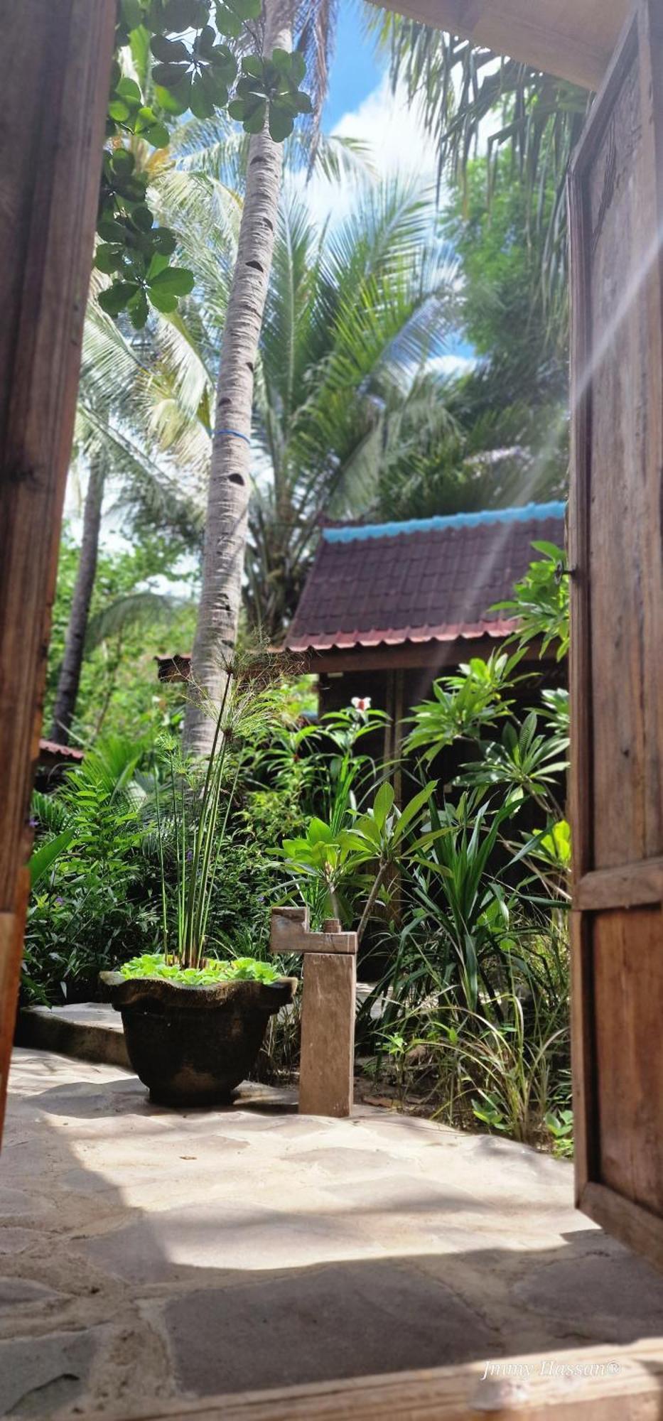 Villas Light House - Eco-Traditional Joglo Gili Trawangan Dış mekan fotoğraf