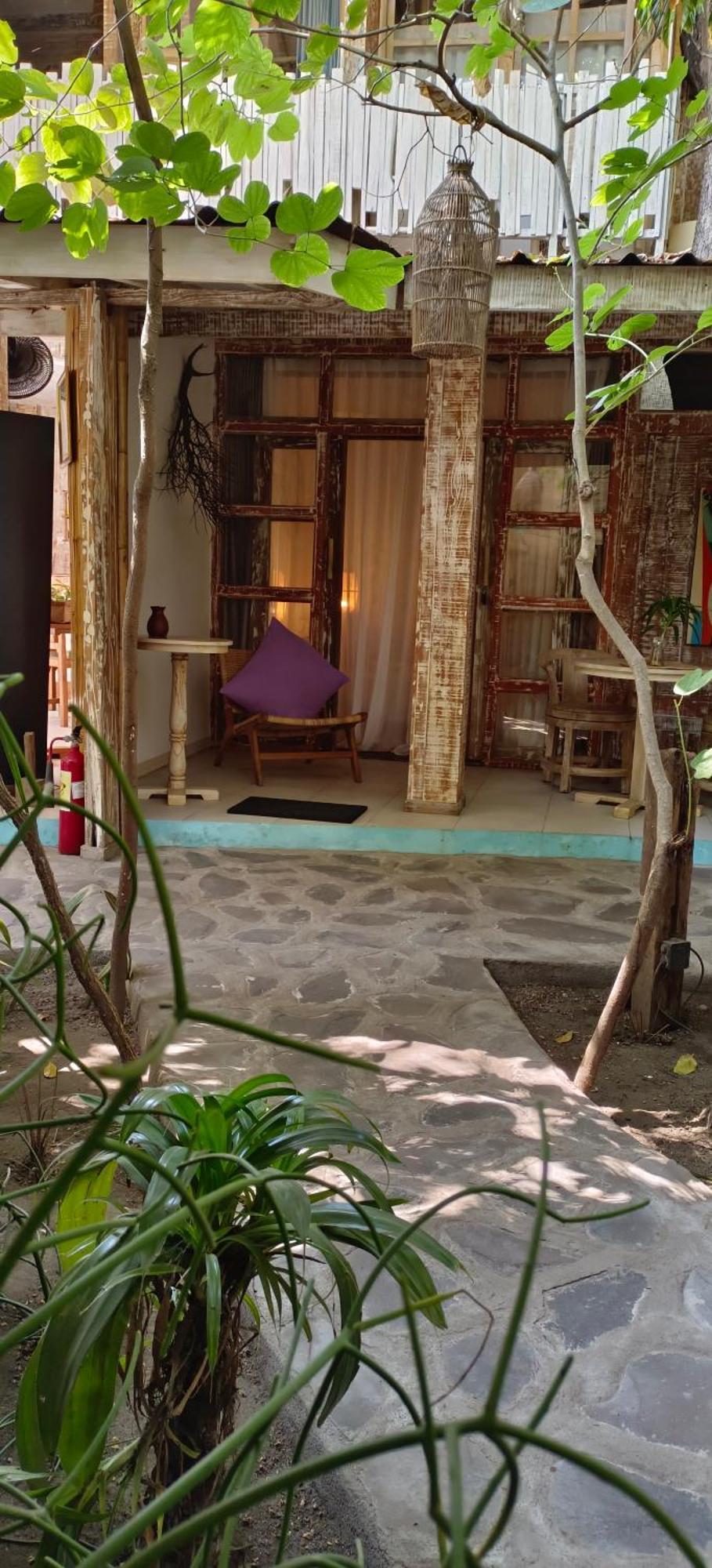 Villas Light House - Eco-Traditional Joglo Gili Trawangan Dış mekan fotoğraf